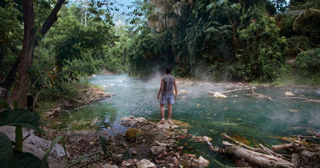 Boiling river pucallpa