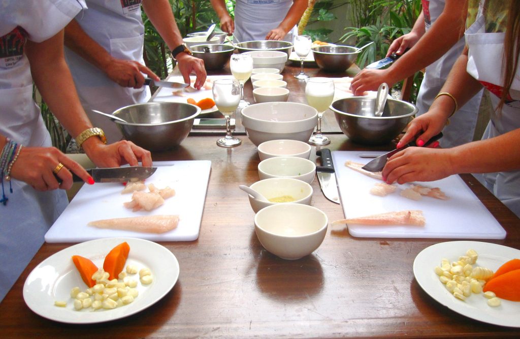 Tour Gastronómico Preparando Ceviche