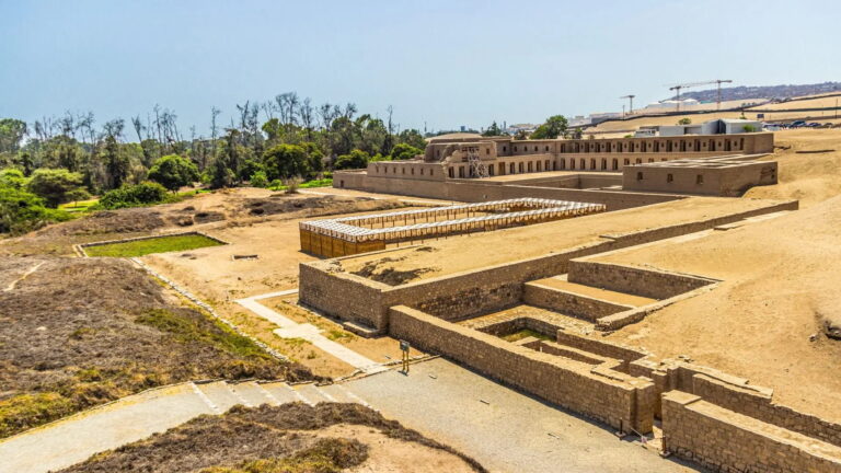 Ciudadela de Pachacámac Lima