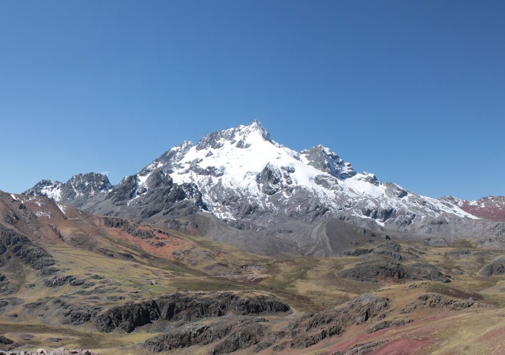 Cordillera de la Viuda - Nevado_Rajuntay
