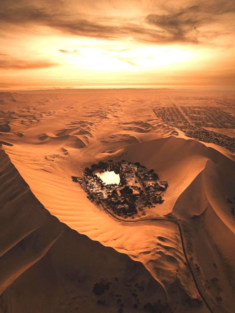 Huacachina Drone